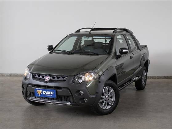 FIAT STRADA 1.8 MPI ADVENTURE CD 16V FLEX 2P MANUAL FIAT STRADA 1.8 MPI ADVENTURE CD 16V FLEX 2P MANUAL